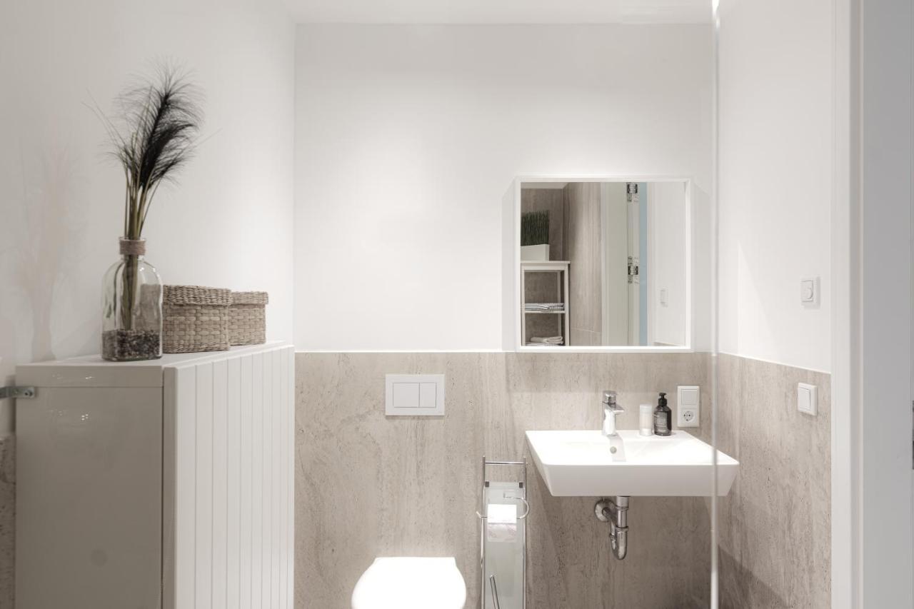 Lulex IV - Traumwohnung Terasse Garten In Neuss Dış mekan fotoğraf