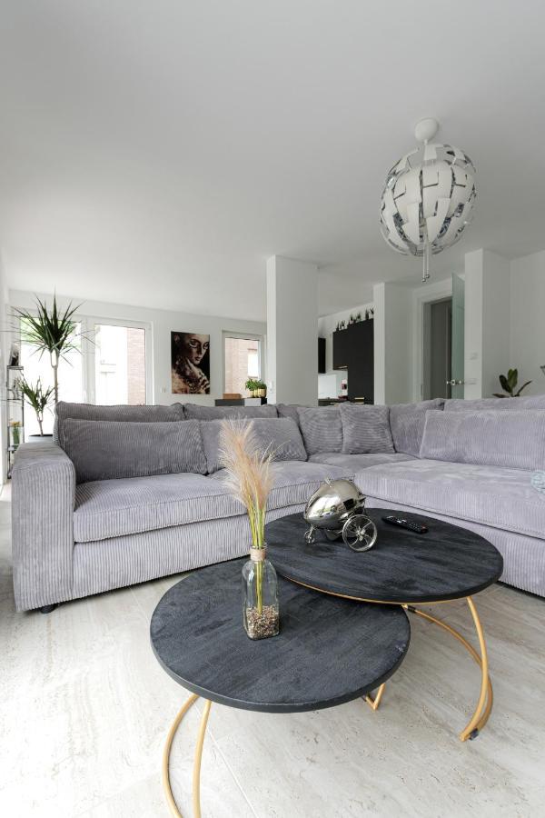 Lulex IV - Traumwohnung Terasse Garten In Neuss Dış mekan fotoğraf