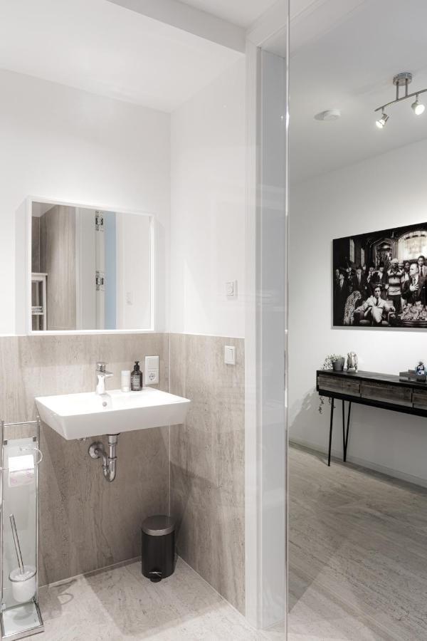 Lulex IV - Traumwohnung Terasse Garten In Neuss Dış mekan fotoğraf